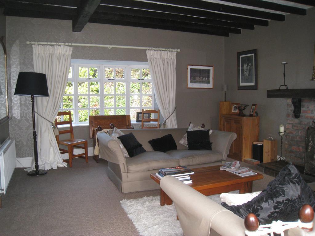 Shola Coach House B&B Κόλερεϊν Εξωτερικό φωτογραφία
